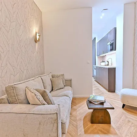 New Flat With Ac Porte Maillot Arc De Triomphe Apartment Paris