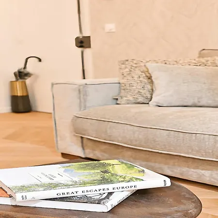 Apartment New Flat With Ac Porte Maillot Arc De Triomphe Paris