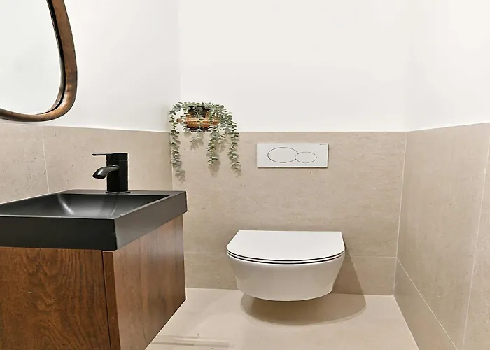 New Flat With Ac Porte Maillot Arc De Triomphe アパート